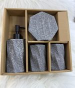 Keramički kupatilski set 4u1 – moderan i praktičan izbor - Image 2