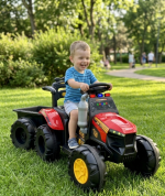 Dječiji traktor TOMY
