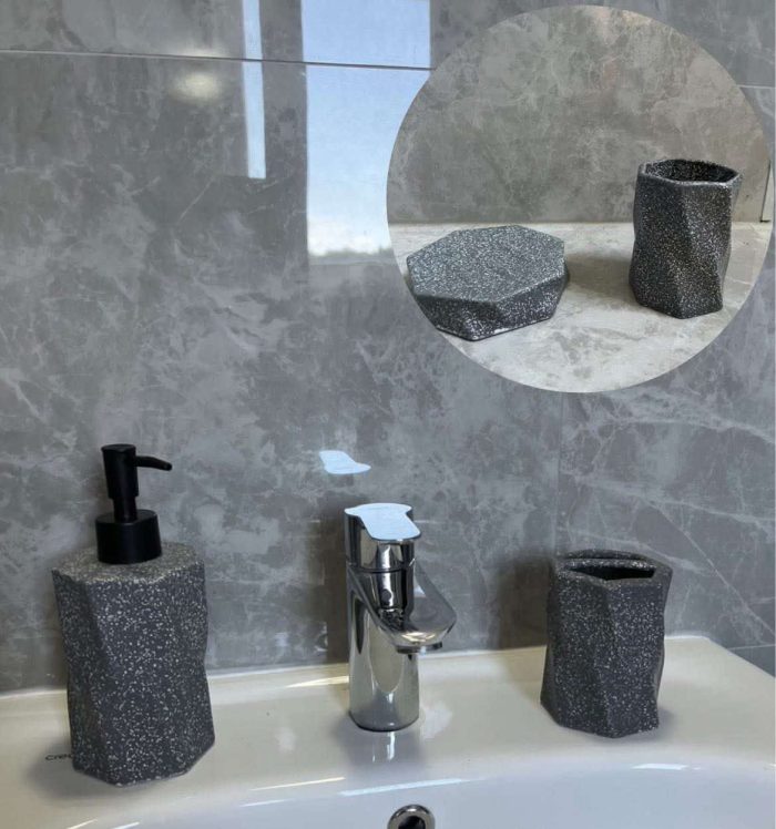 Keramički kupatilski set 4u1 – moderan i praktičan izbor - Image 1